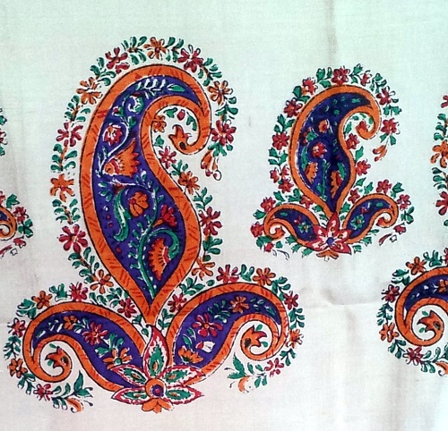 Detail Bishnupur sari tear-drop