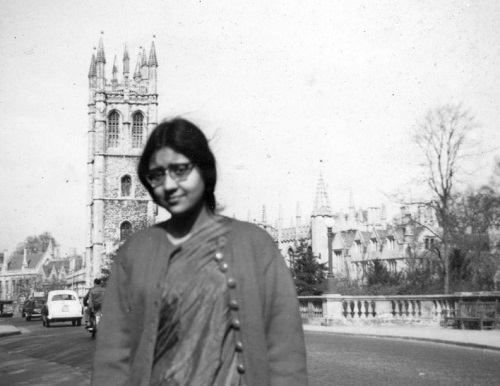 Me in 1960 on Magdalen Bridge, Oxford